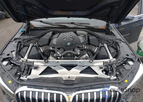 2020 BMW 750I xDrive z USA, uszkodzony, nr VIN WBA7U2C05LGM26656